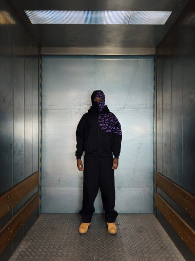 "SASUKE UCHIHA" ZIP HOODIE